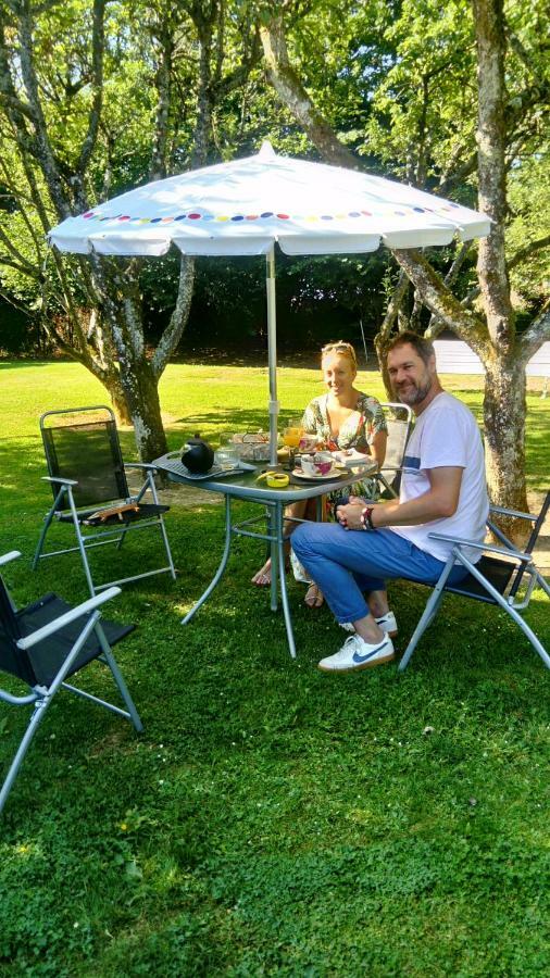 7 , Le Haut Montraye Pace  Bagian luar foto