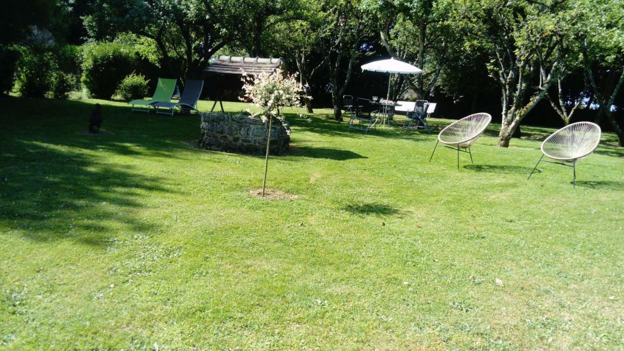 7 , Le Haut Montraye Pace  Bagian luar foto